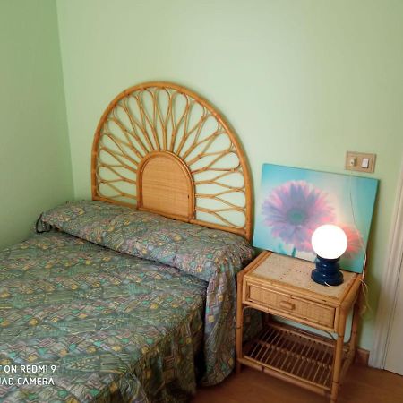 Apartamentos Ramon Foz Esterno foto
