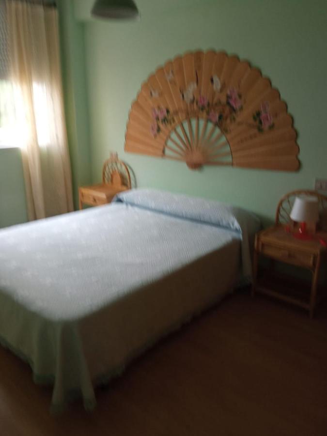 Apartamentos Ramon Foz Esterno foto